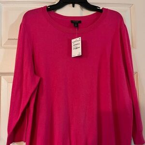 Ladies pink sweater